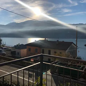 In Centro Ca' Leandro Vista Lago Dom wakacyjny